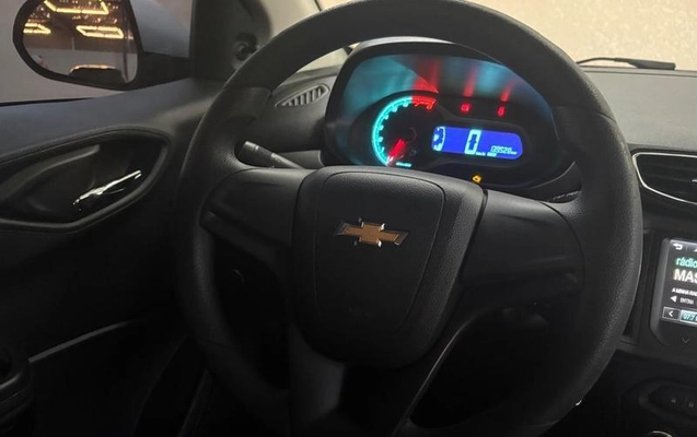 imagem-https://www.socarrao.com.br/sc-vehicle-images-prod/3408571/1787921383083-8409560_1_B_3d8adc637b.jpeg