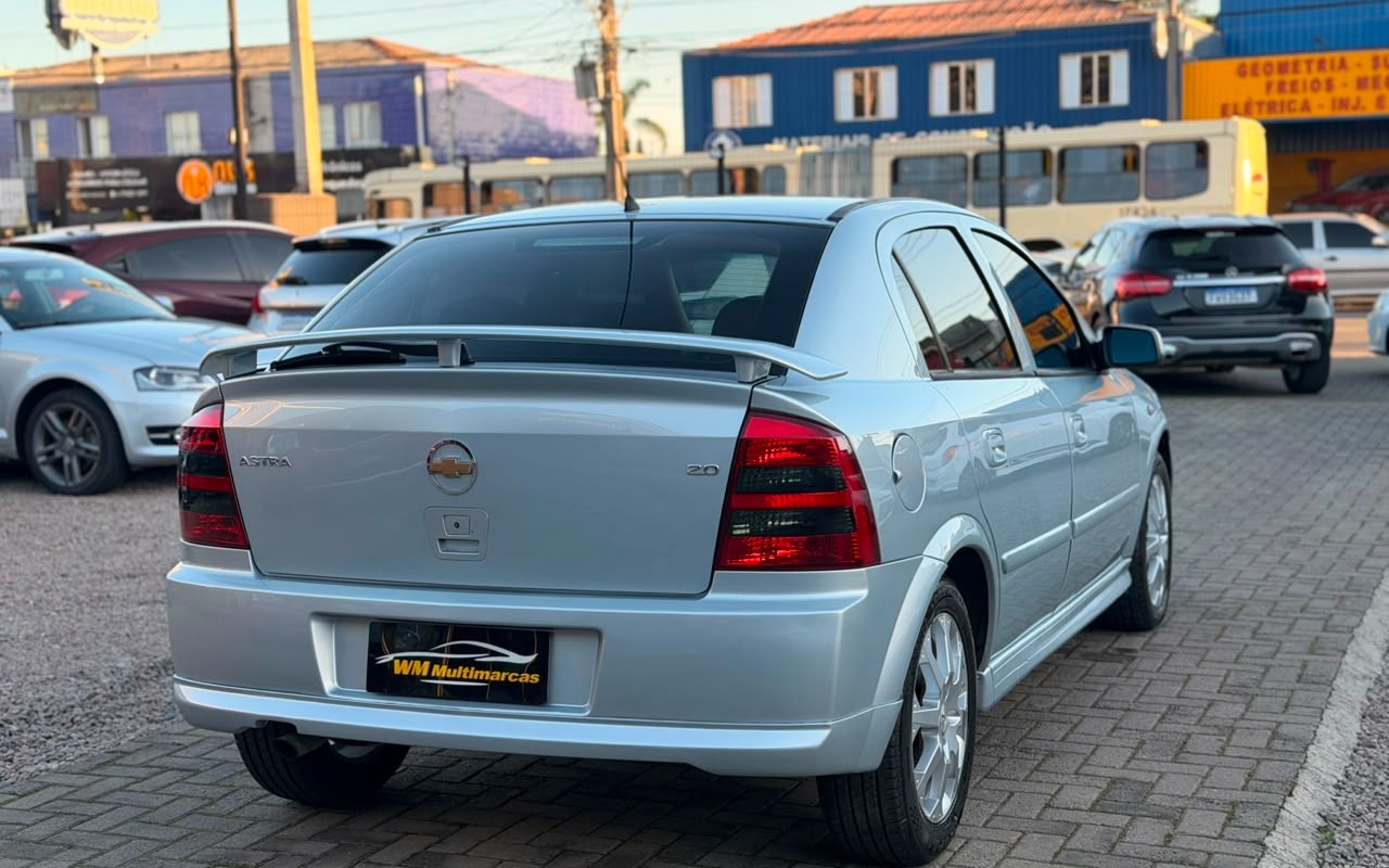 imagem-https://www.socarrao.com.br/sc-vehicle-images-prod/3408693/1787580946490-V2hhdHNBcHAgSW1hZ2UgMjAyNi0wOC0yNCBhdCAxMC4zMy4wNyAoMSkuanBlZw.jpeg