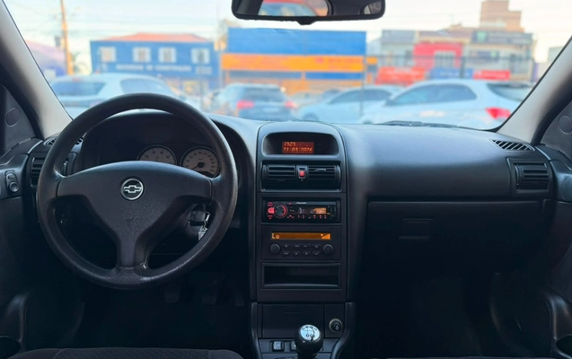 imagem-https://www.socarrao.com.br/sc-vehicle-images-prod/3408693/1787580946716-V2hhdHNBcHAgSW1hZ2UgMjAyNi0wOC0yNCBhdCAxMC4zMy4wOCAoMSkuanBlZw.jpeg