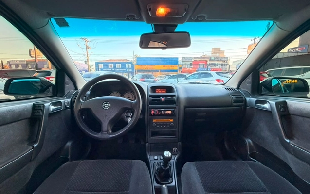 imagem-https://www.socarrao.com.br/sc-vehicle-images-prod/3408693/1787580946814-V2hhdHNBcHAgSW1hZ2UgMjAyNi0wOC0yNCBhdCAxMC4zMy4wOS5qcGVn.jpeg