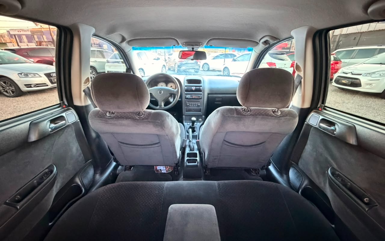 imagem-https://www.socarrao.com.br/sc-vehicle-images-prod/3408693/1787580946911-V2hhdHNBcHAgSW1hZ2UgMjAyNi0wOC0yNCBhdCAxMC4zMy4wOCAoMikuanBlZw.jpeg