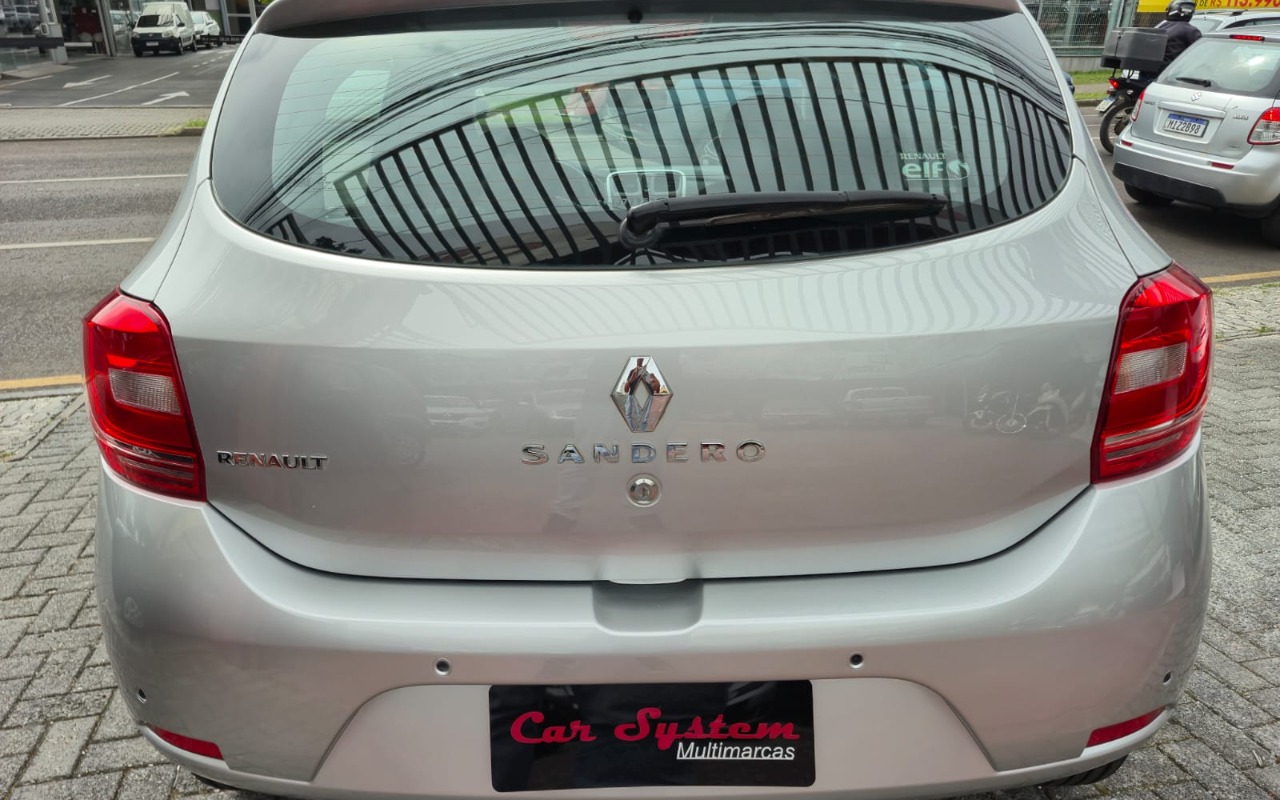 imagem-https://www.socarrao.com.br/sc-vehicle-images-prod/3408766/1787676670732-NS5qcGc.jpg
