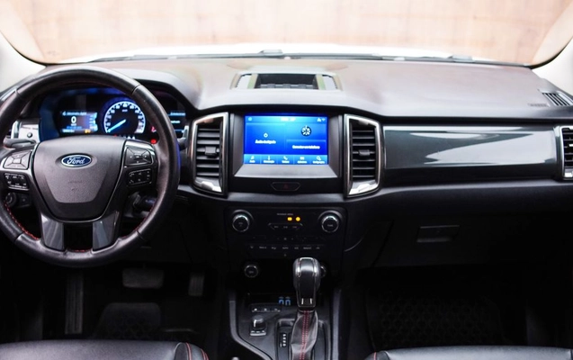imagem-https://www.socarrao.com.br/sc-vehicle-images-prod/3408938/1787675604389-gb-7c3a02b.jpg