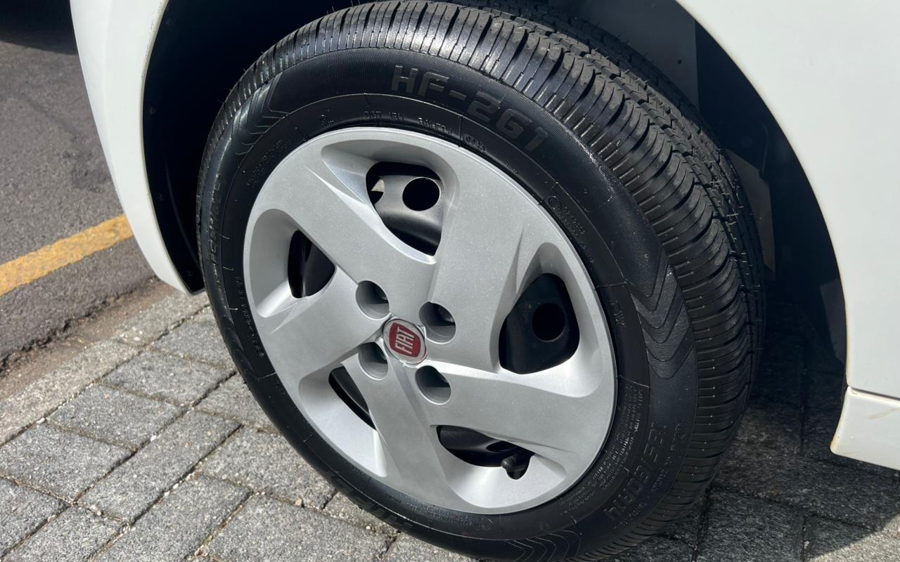imagem-https://www.socarrao.com.br/sc-vehicle-images-prod/3408939/1787941191581-MTMuanBn.jpg