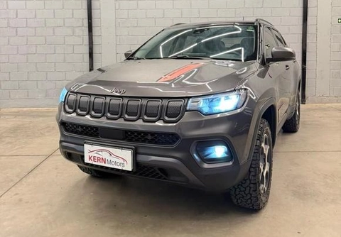 Jeep Compass 2022 Cinza — foto 1 de 3