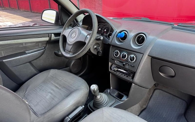 imagem-https://www.socarrao.com.br/sc-vehicle-images-prod/3408981/1789391790548-8364658_6_B_854ddbccd6.jpeg