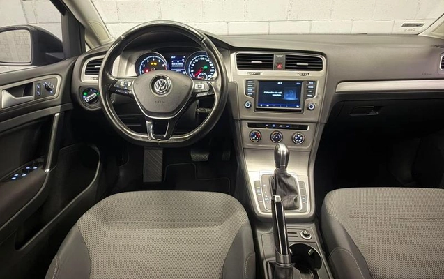 imagem-https://www.socarrao.com.br/sc-vehicle-images-prod/3409056/1787581894036-7736338_8_B_16a58a7e61.jpeg