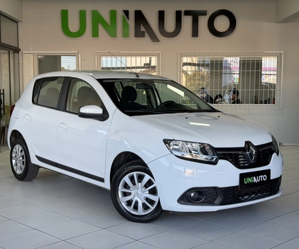 Renault Sandero 2015 Branco — foto 1 de 3