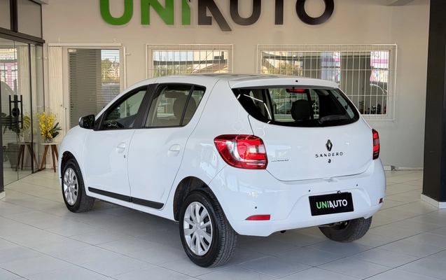 imagem-https://www.socarrao.com.br/sc-vehicle-images-prod/3409075/1787581963902-003_0c473e3bf9cb27319d2a2418ba07c189.jpeg