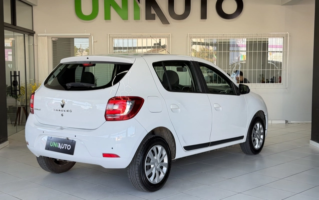 imagem-https://www.socarrao.com.br/sc-vehicle-images-prod/3409075/1787581963905-003_a94e64028c453d14a49604da0cb8e370.jpeg