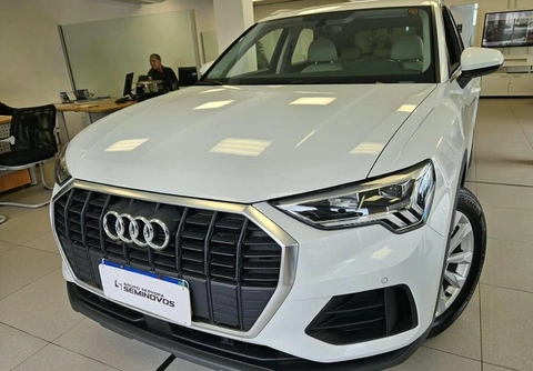 Audi Q3 2021 Branco — foto 1 de 3