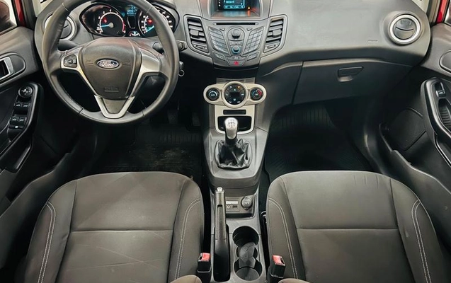 imagem-https://www.socarrao.com.br/sc-vehicle-images-prod/3409513/1789649329232-8409350_11_B_18ea890dde.jpeg