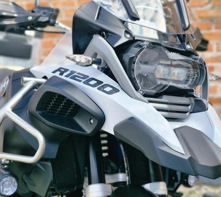 imagem-https://www.socarrao.com.br/sc-vehicle-images-prod/3409703/1789478904324-8409844_4_B_456f6404f1.jpeg
