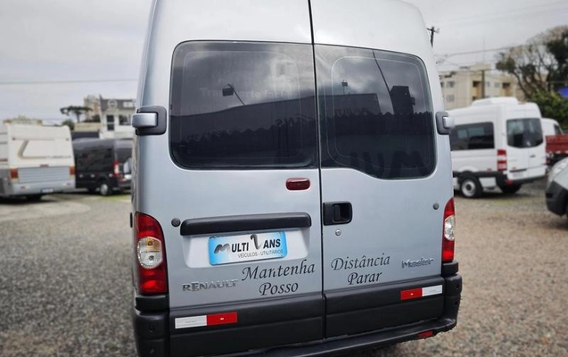 imagem-https://www.socarrao.com.br/sc-vehicle-images-prod/3409744/1787839975026-7873911_12_B_1c35fd326d.jpeg