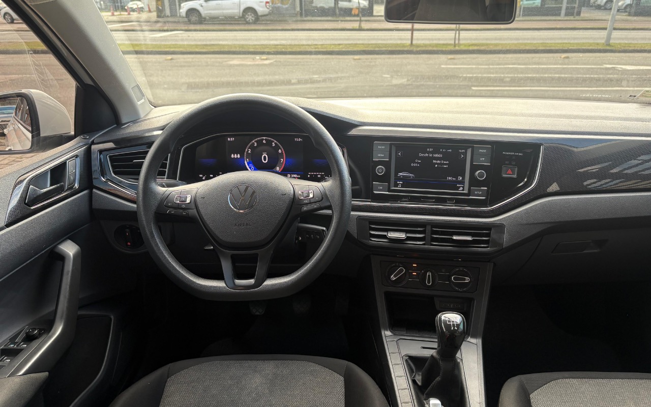 imagem-https://www.socarrao.com.br/sc-vehicle-images-prod/3409891/1787583386225-YmNiM2RlMTItNmI3Mi00ZjkyLWIzMmItMzEyMjZjNGI2OGQwLmpwZWc.jpeg