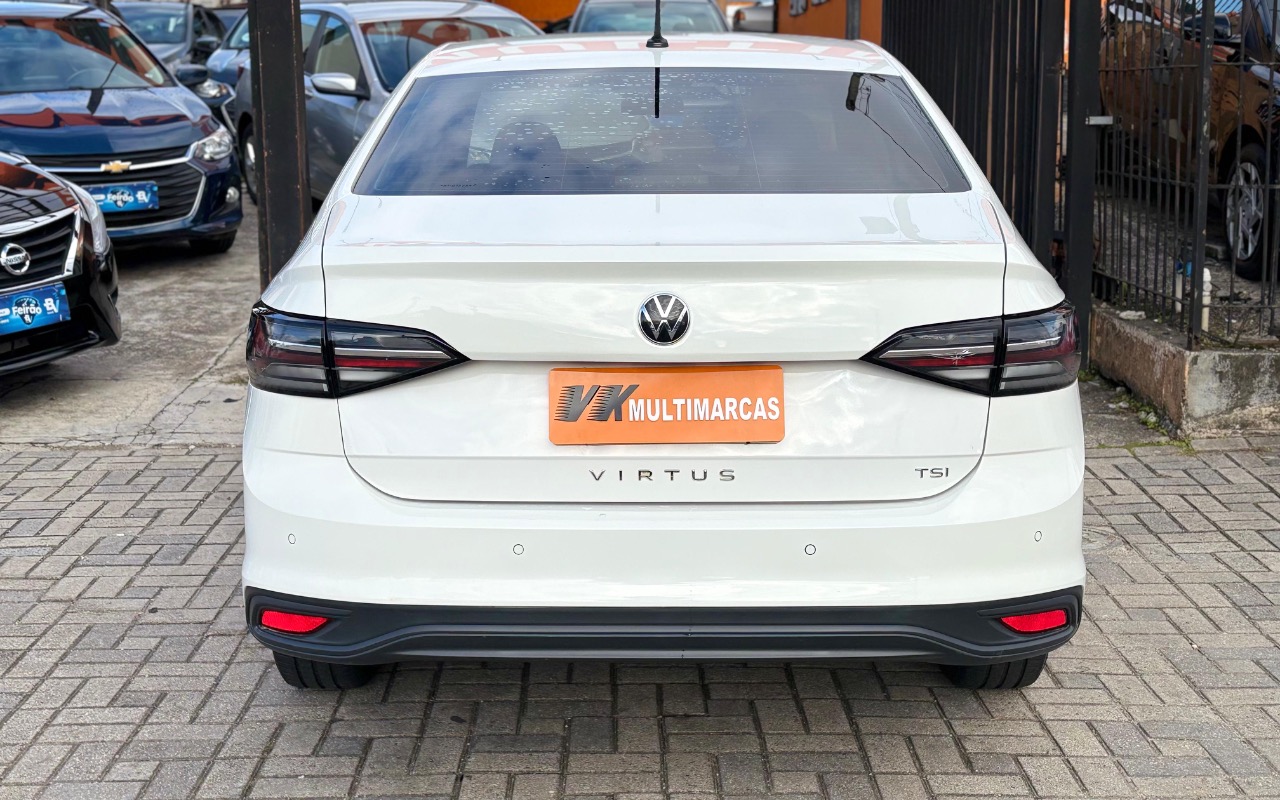 imagem-https://www.socarrao.com.br/sc-vehicle-images-prod/3409891/1787583386777-MGEyOGU1MjQtZjYyOS00ODg2LWJkMGMtY2U2NTUzMTBhOTYwLmpwZWc.jpeg