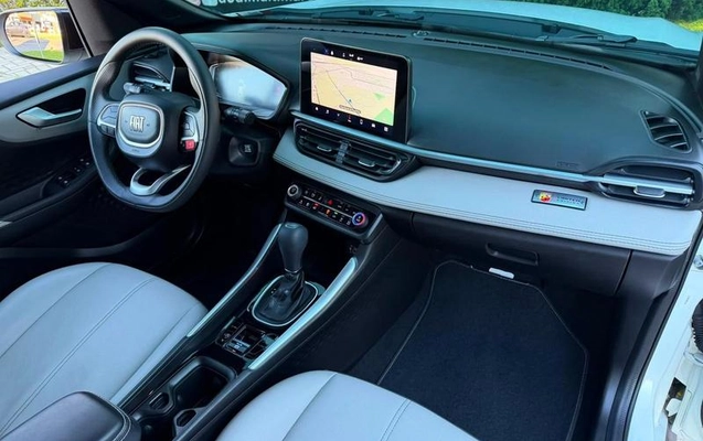 imagem-https://www.socarrao.com.br/sc-vehicle-images-prod/3409920/1787583430697-8401598_14_B_31fa9953d6.jpeg