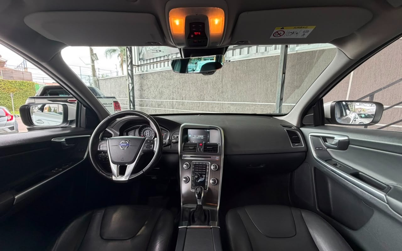 imagem-https://www.socarrao.com.br/sc-vehicle-images-prod/3410076/1787584105777-V2hhdHNBcHAgSW1hZ2UgMjAyNi0wOC0yNCBhdCAxMS4wOC4yMSAoMikuanBlZw.jpeg