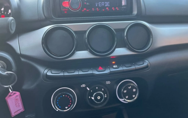 imagem-https://www.socarrao.com.br/sc-vehicle-images-prod/3410303/1787684128215-vehicle_image_1787684105_6cbd0e5260b9ce41d94c803ac765c506.jpeg