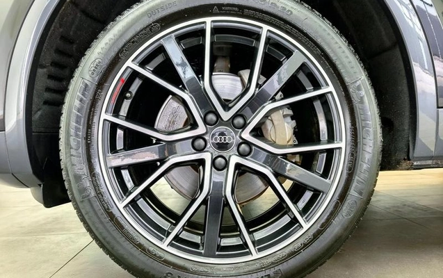 imagem-https://www.socarrao.com.br/sc-vehicle-images-prod/3410358/1792075389850-8384597_11_B_e683e63bd1.jpeg