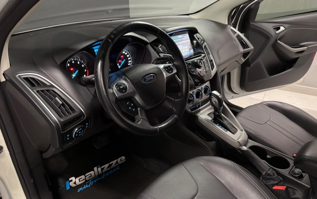 imagem-https://www.socarrao.com.br/sc-vehicle-images-prod/3411004/1787587471406-003_43573485a49cc3cead934a9d2096f2b9.jpeg