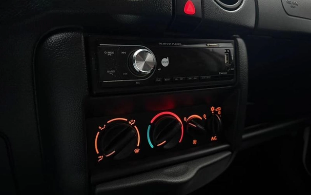 imagem-https://www.socarrao.com.br/sc-vehicle-images-prod/3411050/1790025545538-8405678_8_B_cf3e18cb29.jpeg