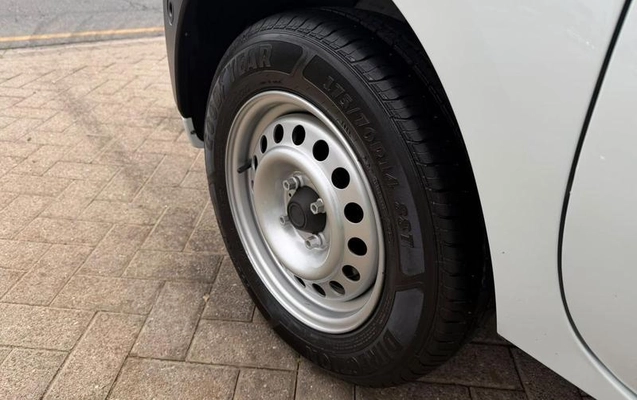 imagem-https://www.socarrao.com.br/sc-vehicle-images-prod/3411050/1790025545557-8405678_18_B_d0162b96c1.jpeg