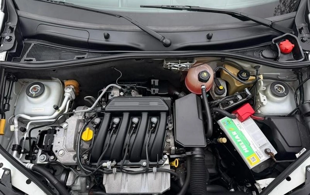imagem-https://www.socarrao.com.br/sc-vehicle-images-prod/3411050/1790025545559-8405678_19_B_5e283b93b2.jpeg