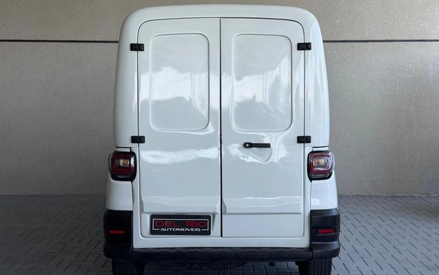 imagem-https://www.socarrao.com.br/sc-vehicle-images-prod/3411101/1787589093640-8312816_9_B_c5080b1596.jpeg