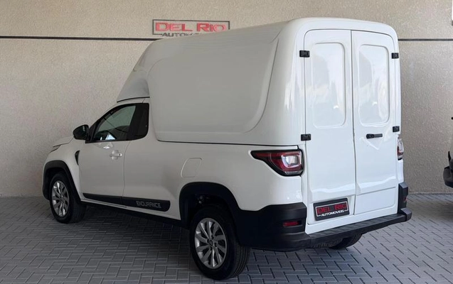 imagem-https://www.socarrao.com.br/sc-vehicle-images-prod/3411101/1787589093641-8312816_10_B_86f90b9069.jpeg