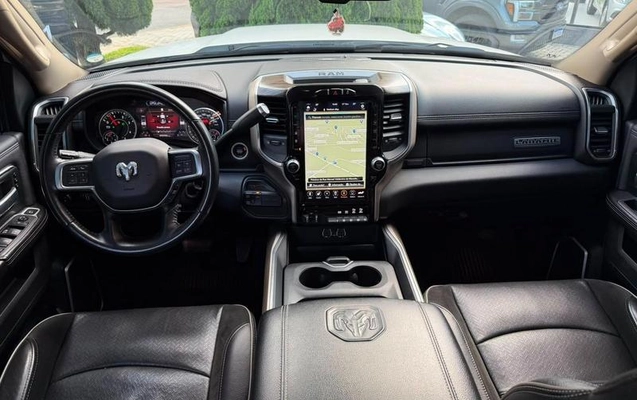 imagem-https://www.socarrao.com.br/sc-vehicle-images-prod/3411465/1789051657279-8397486_2_B_23d8013629.jpeg