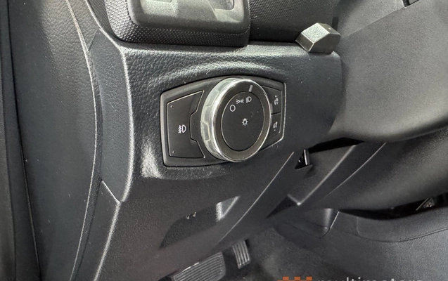 imagem-https://www.socarrao.com.br/sc-vehicle-images-prod/3411474/1788988368330-2a76db912daa476bacc5e7d8ee027088_1787588683613.jpg