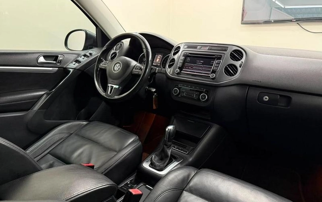imagem-https://www.socarrao.com.br/sc-vehicle-images-prod/3411482/1787593492698-8384466_8_B_a11bec8916.jpeg
