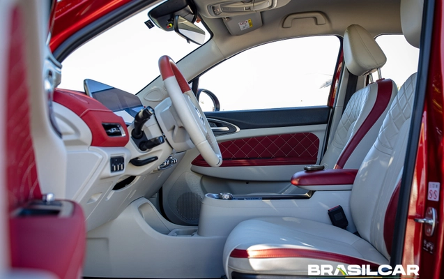 imagem-https://www.socarrao.com.br/sc-vehicle-images-prod/3411781/1787589653967-003_23c0e2cf0d67f395c1b734b59f5d0277.jpg