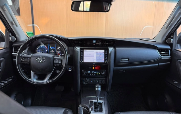 imagem-https://www.socarrao.com.br/sc-vehicle-images-prod/3411819/1787590078939-003_d80118b243dfc7f11594697355c554bd.jpeg