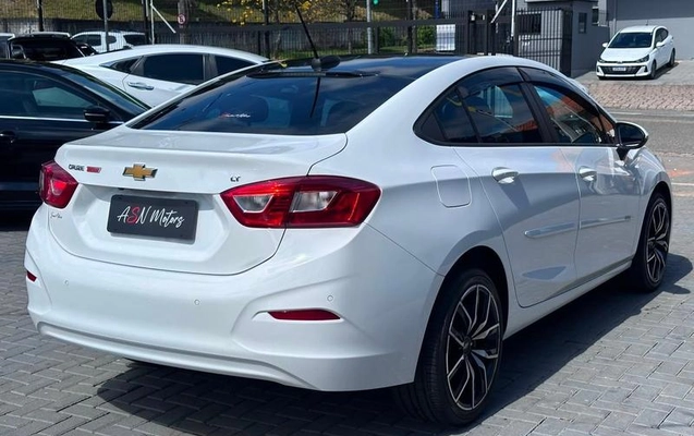 imagem-https://www.socarrao.com.br/sc-vehicle-images-prod/3412569/1787689041791-8410715_9_B_092876d04a.jpeg