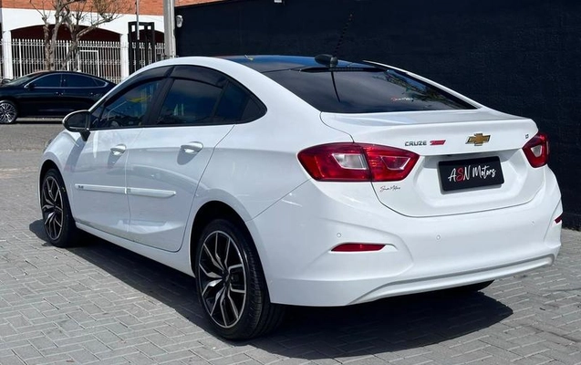 imagem-https://www.socarrao.com.br/sc-vehicle-images-prod/3412569/1787689041793-8410715_12_B_890b193588.jpeg