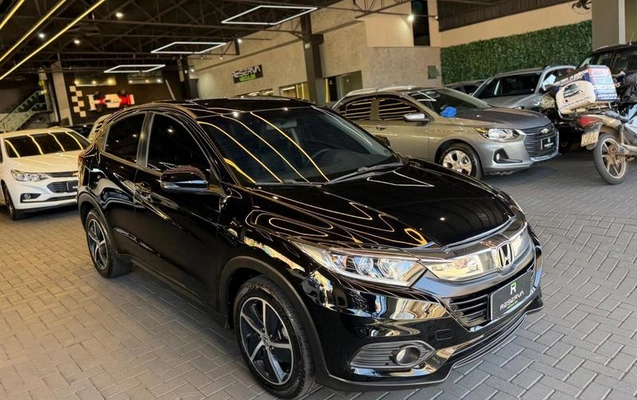 imagem-https://www.socarrao.com.br/sc-vehicle-images-prod/3412637/1787592628543-8392084_2_B_d51bb85e2f.jpeg
