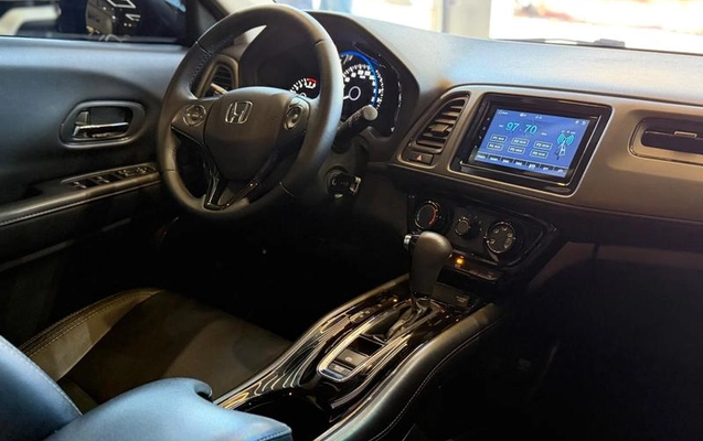 imagem-https://www.socarrao.com.br/sc-vehicle-images-prod/3412637/1787592628550-8392084_7_B_6c1f9161ab.jpeg