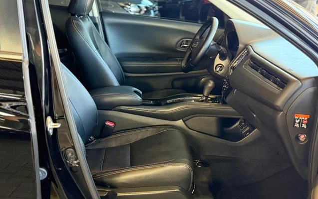 imagem-https://www.socarrao.com.br/sc-vehicle-images-prod/3412637/1787592628552-8392084_8_B_3f5c62402f.jpeg