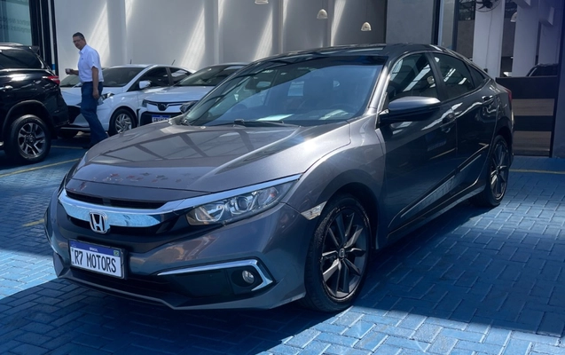 imagem-https://www.socarrao.com.br/sc-vehicle-images-prod/3412639/1787592552621-14_022901.jpg
