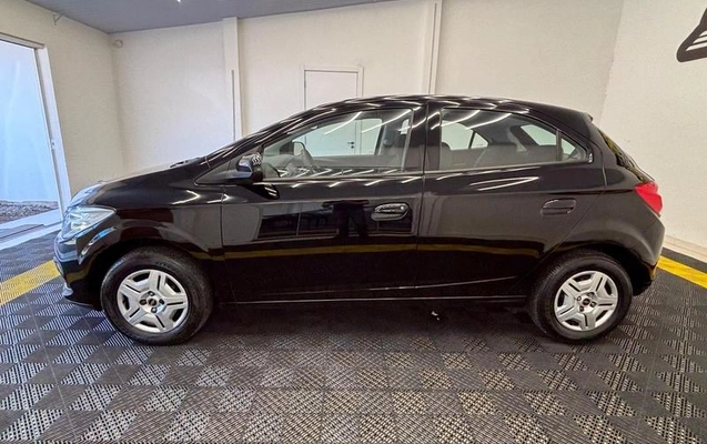 imagem-https://www.socarrao.com.br/sc-vehicle-images-prod/3412951/1787593194811-8300450_8_B_45ed69fe54.jpeg