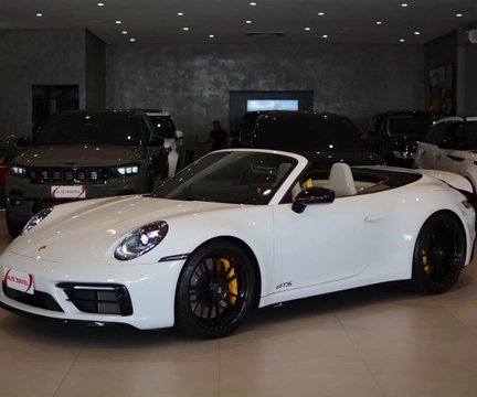 Porsche 911 2023 Branco — foto 1 de 3
