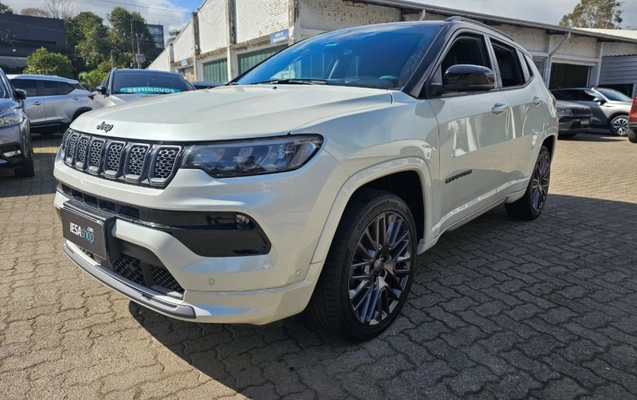 imagem-https://www.socarrao.com.br/sc-vehicle-images-prod/3413375/1787594772373-CxCjfWInQGaj2fSIExzgbTmt91I8eBpF.jpg
