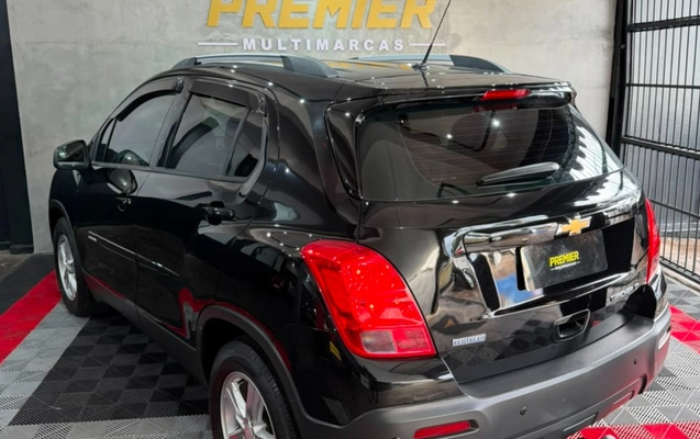 imagem-https://www.socarrao.com.br/sc-vehicle-images-prod/3413385/1787594810005-V2hhdHNBcHAgSW1hZ2UgMjAyNi0wOC0yMSBhdCAxMC41OS4xNiAoMSkuanBlZw.jpeg