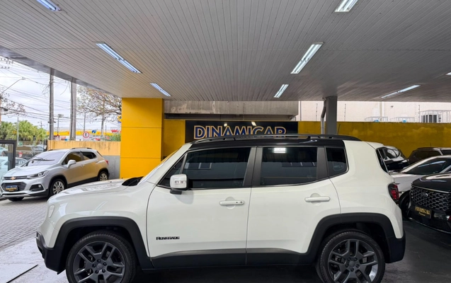 imagem-https://www.socarrao.com.br/sc-vehicle-images-prod/3413540/1787595320299-Mi5qcGVn.jpeg