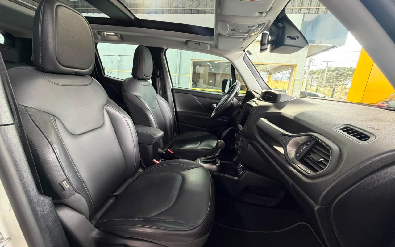 imagem-https://www.socarrao.com.br/sc-vehicle-images-prod/3413540/1787595322429-MTcuanBlZw.jpeg