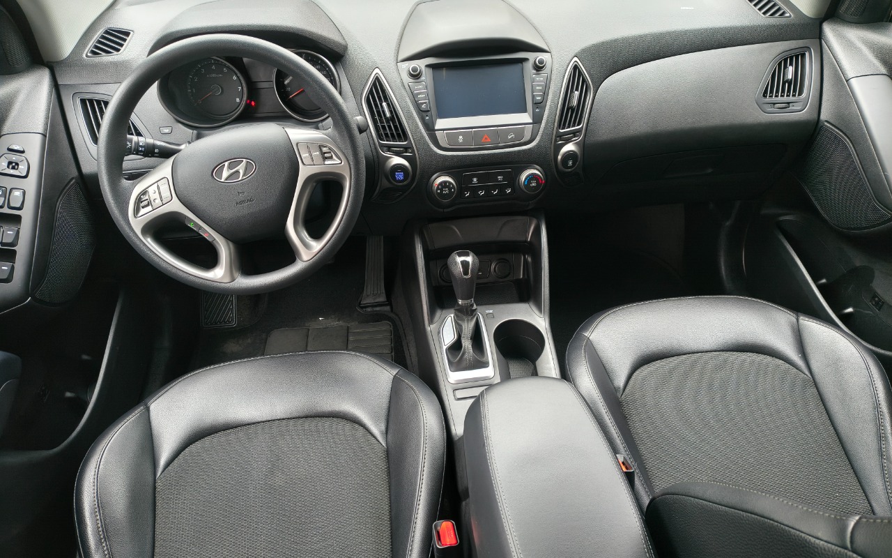imagem-https://www.socarrao.com.br/sc-vehicle-images-prod/3413625/1787753303362-SU1HXzIwMjYwODI2XzA5MzI1MDk1Nl9IRFIuanBn.jpg