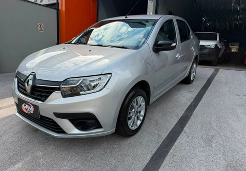 Renault Logan 2025 Prata — foto 1 de 3