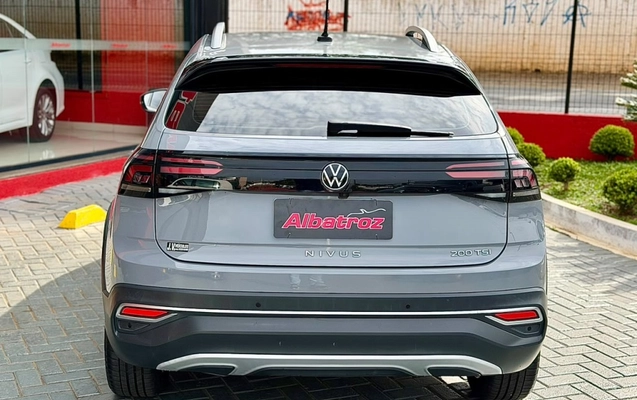 imagem-https://www.socarrao.com.br/sc-vehicle-images-prod/3413672/1787595737327-2_032140.jpg